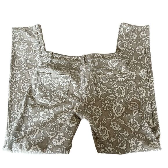 J. McLaughlin Grey + White Floral Print Stretch Skinny Jeans Size 0 - Picture 4 of 7